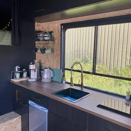 Horse Truck Tiny سوردْسْ