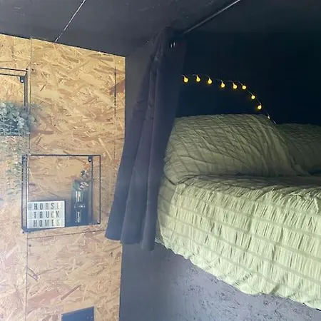 شقة Horse Truck Tiny