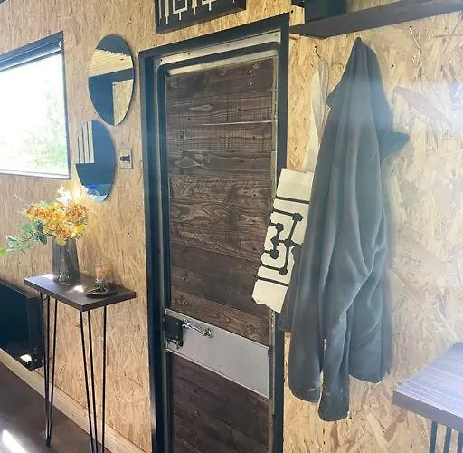 Appartement Horse Truck Tiny